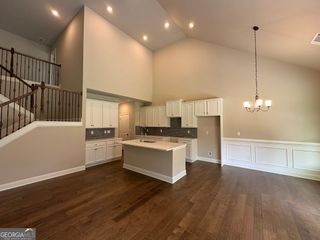 1036 Lakeviewe Oaks Court 21-B, Grayson, GA 30017