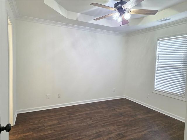 172 Stoneforest Drive, Woodstock, GA 30189