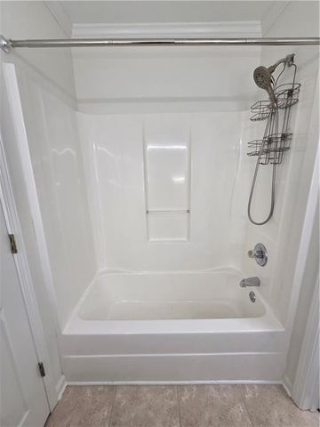 172 Stoneforest Drive, Woodstock, GA 30189