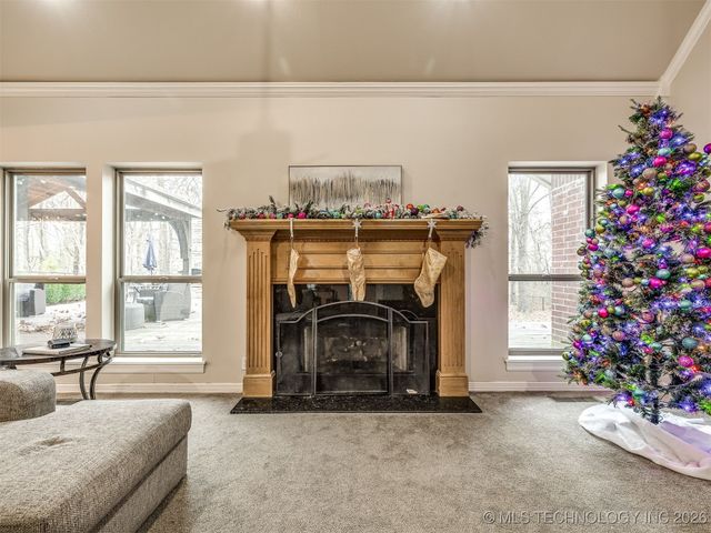 6301 S 5th Avenue, Broken Arrow, OK 74011