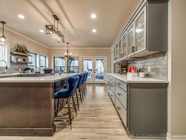 6301 S 5th Avenue, Broken Arrow, OK 74011