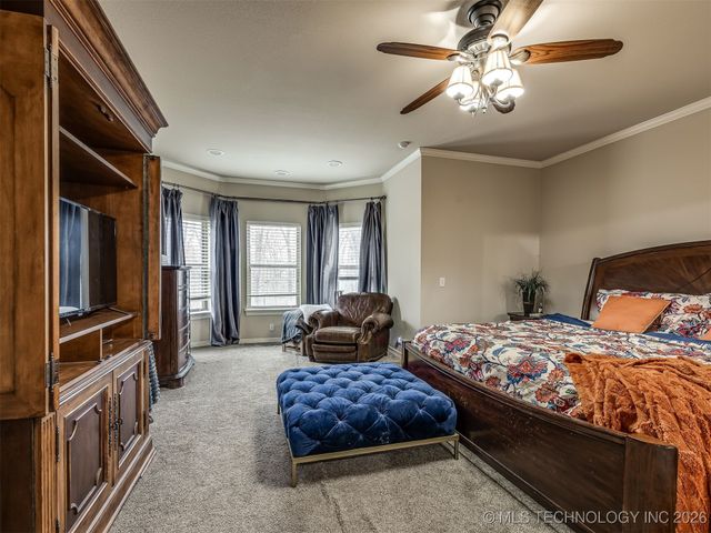 6301 S 5th Avenue, Broken Arrow, OK 74011