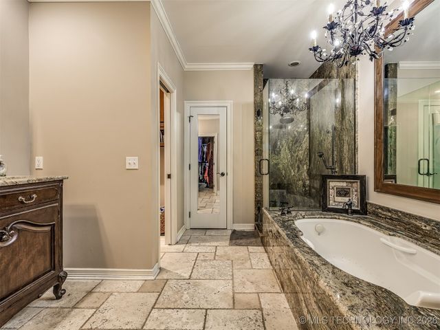 6301 S 5th Avenue, Broken Arrow, OK 74011