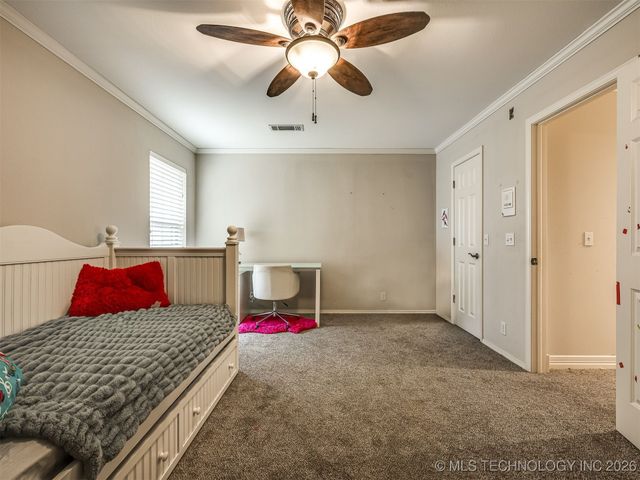 6301 S 5th Avenue, Broken Arrow, OK 74011