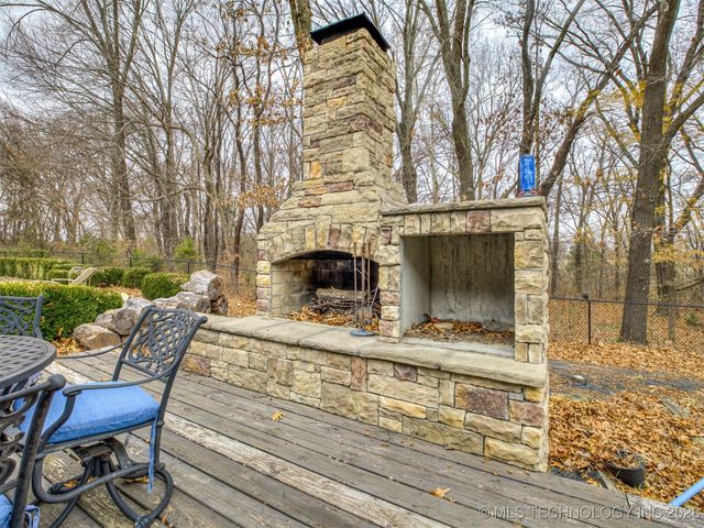 6301 S 5th Avenue, Broken Arrow, OK 74011