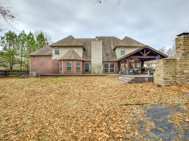 6301 S 5th Avenue, Broken Arrow, OK 74011