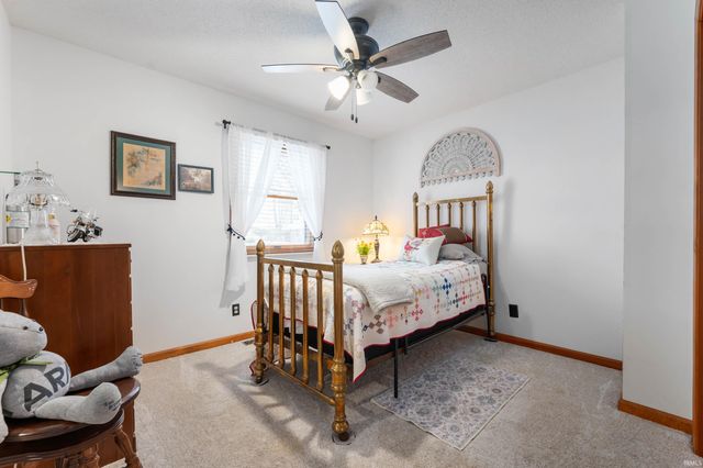 3404 W Twickingham Drive, Muncie, IN 47304