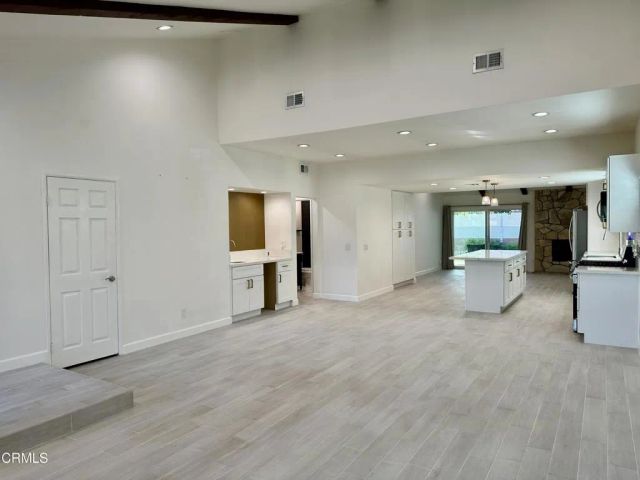 20746 Schoenborn Street, Los Angeles, CA 91306