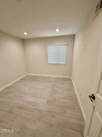 20746 Schoenborn Street, Los Angeles, CA 91306