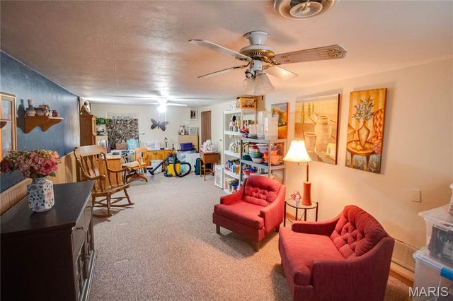 318 Albers Place, Bethalto, IL 62010