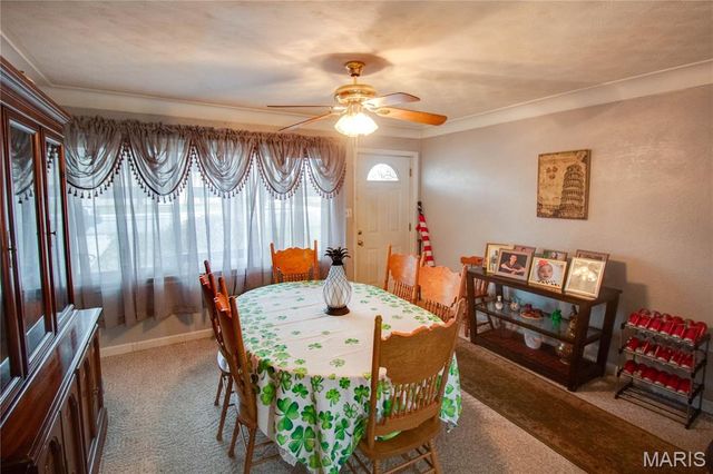 318 Albers Place, Bethalto, IL 62010