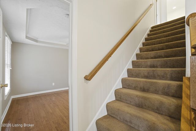 426 Buckman Station Ct, Simpsonville, KY 40067