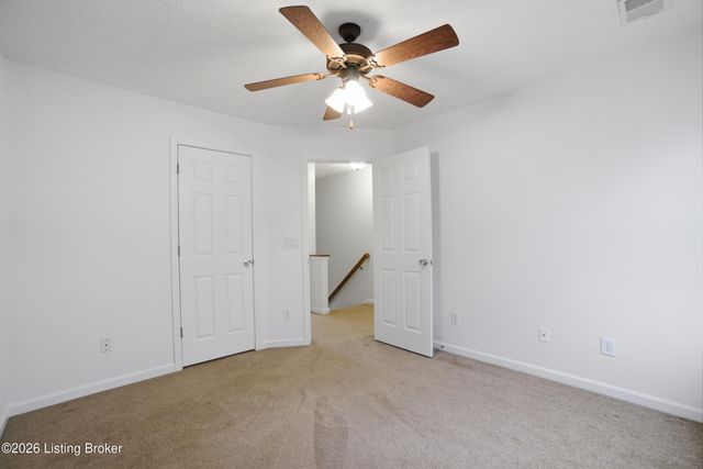 426 Buckman Station Ct, Simpsonville, KY 40067