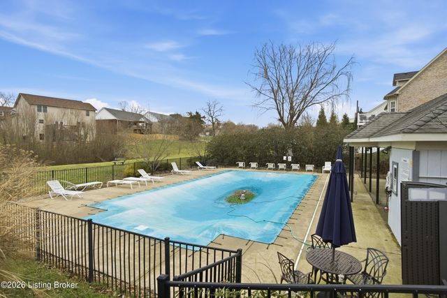 426 Buckman Station Ct, Simpsonville, KY 40067