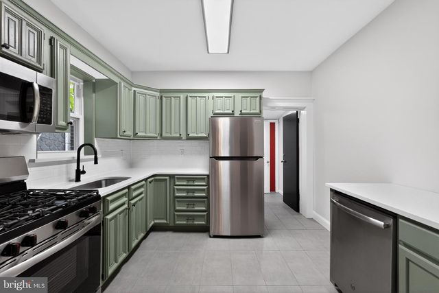 46 S 61ST ST, Philadelphia, PA 19139