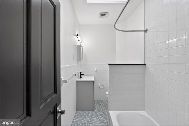 46 S 61ST ST, Philadelphia, PA 19139