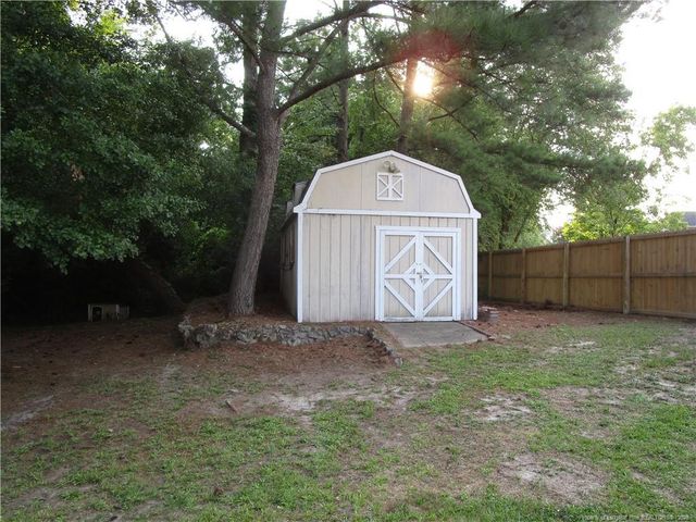 4110 Craigwood Lane, Hope Mills, NC 28348