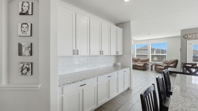 770 Rushing Banks, Cibolo, TX 78108