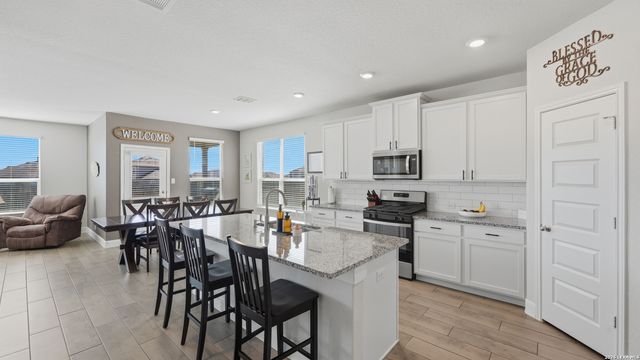 770 Rushing Banks, Cibolo, TX 78108