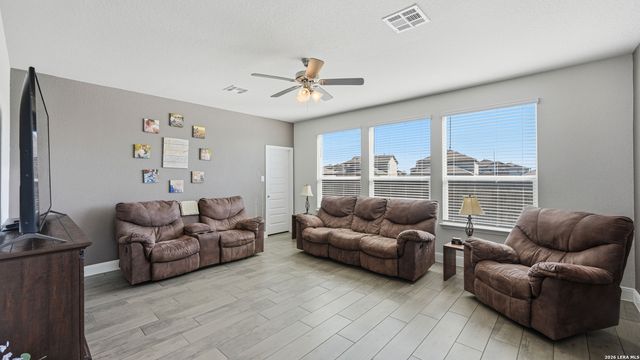 770 Rushing Banks, Cibolo, TX 78108