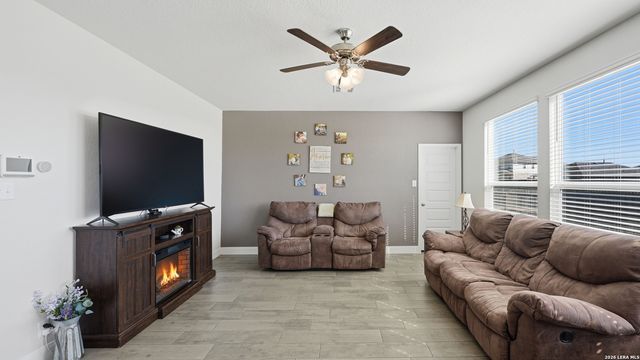 770 Rushing Banks, Cibolo, TX 78108