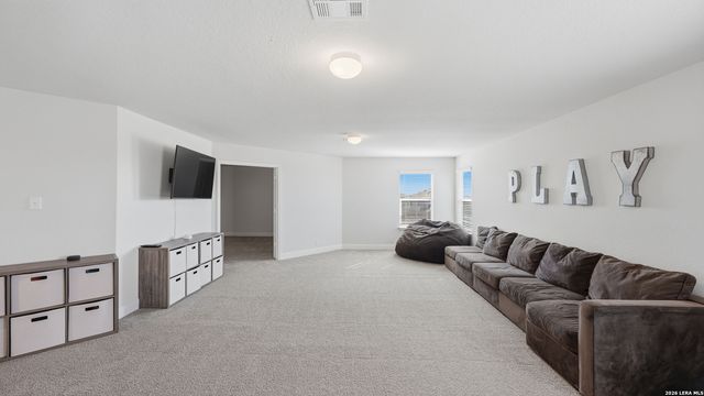 770 Rushing Banks, Cibolo, TX 78108