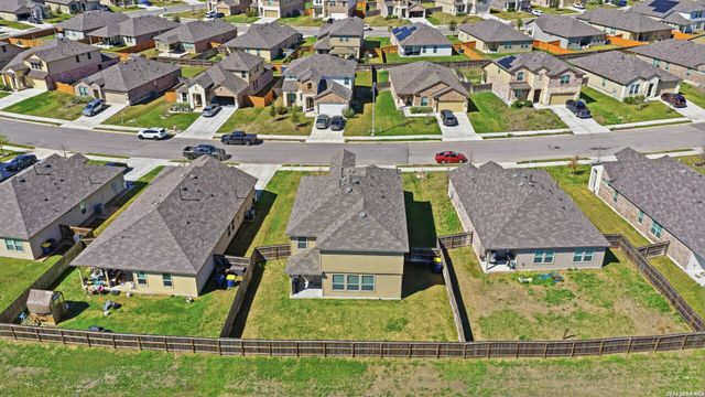 770 Rushing Banks, Cibolo, TX 78108