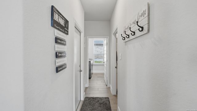 770 Rushing Banks, Cibolo, TX 78108