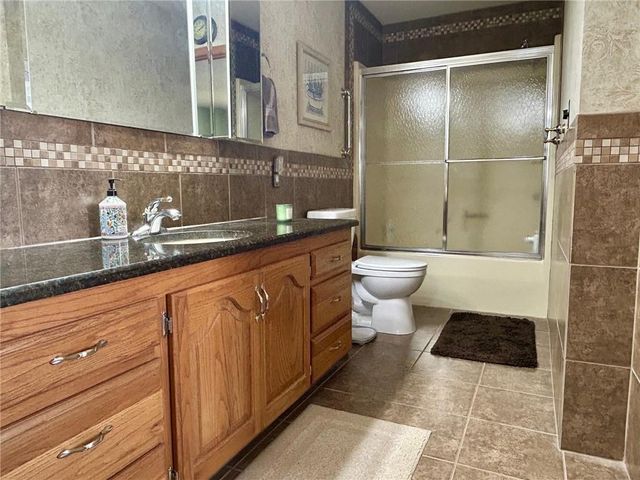 212 N Grant Street, Erie, KS 66733