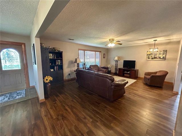 212 N Grant Street, Erie, KS 66733