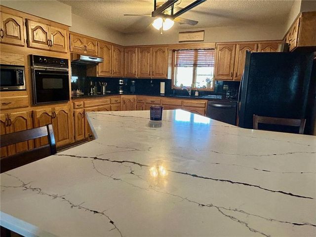 212 N Grant Street, Erie, KS 66733