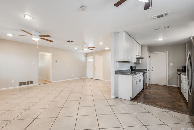 5527 Slattery, San Antonio, TX 78240
