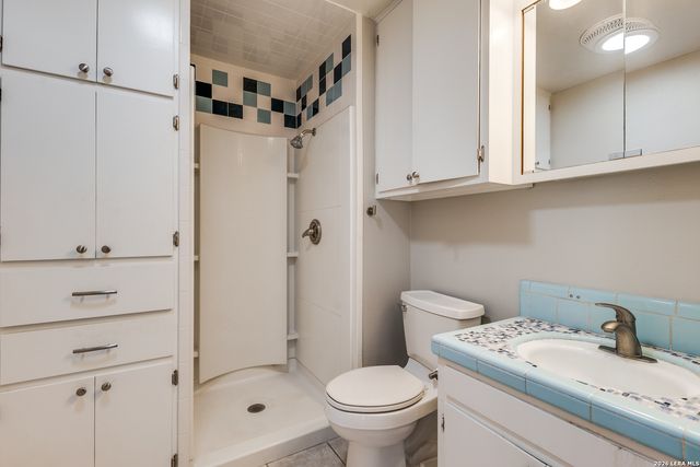 5527 Slattery, San Antonio, TX 78240