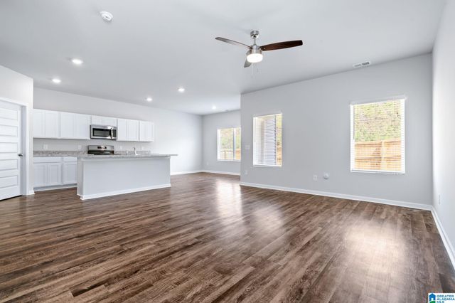 215 JEMISON TRAILS DRIVE, Jemison, AL 35085