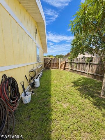 15488 Spring Line LN, Fort Myers, FL 33905
