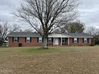 3912 Smithville Hwy, Mcminnville, TN 37110