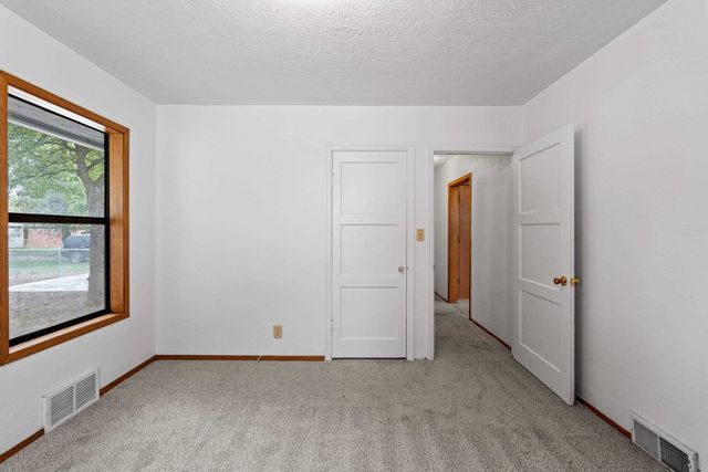 4033 E 6TH Ave, Spokane, WA 99202