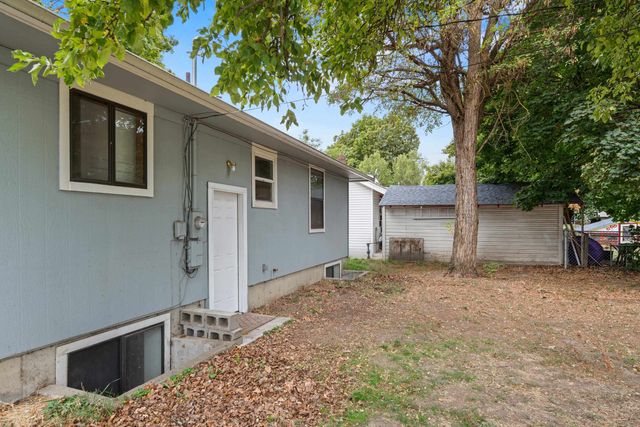 4033 E 6TH Ave, Spokane, WA 99202
