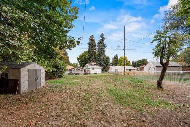4033 E 6TH Ave, Spokane, WA 99202