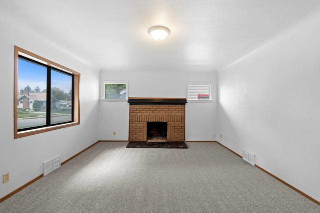 4033 E 6TH Ave, Spokane, WA 99202