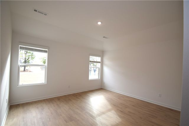 379 Florida Avenue, Farmington, AR 72730