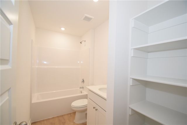 379 Florida Avenue, Farmington, AR 72730