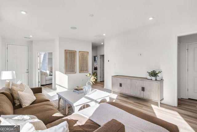 215 Ravenna Drive, Griffin, GA 30223