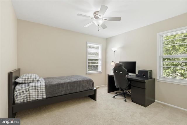 12014 TROSSACK RD, Herndon, VA 20170