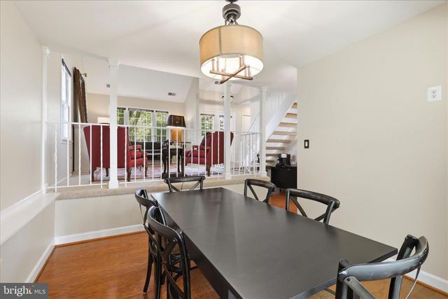 12014 TROSSACK RD, Herndon, VA 20170