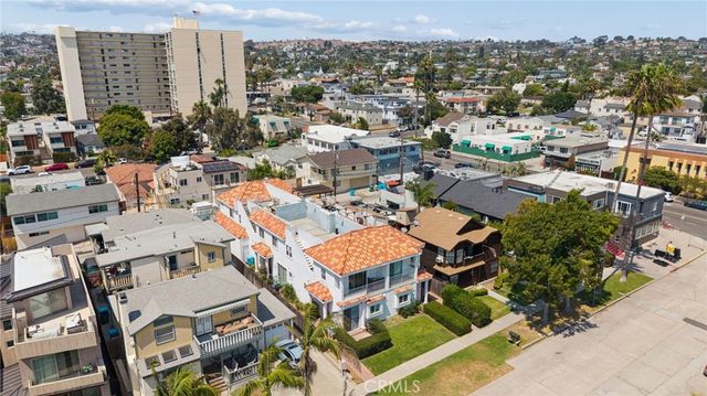954 Law, San Diego, CA 92109