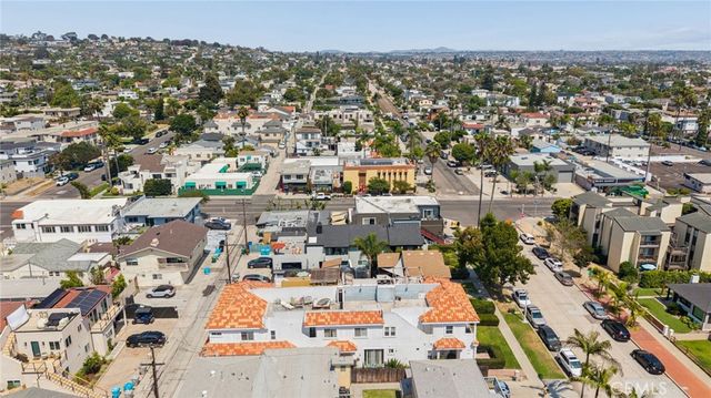 954 Law, San Diego, CA 92109