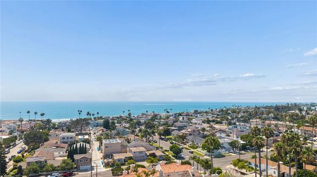 954 Law, San Diego, CA 92109