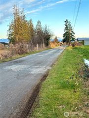17810 11th Avenue NE, Arlington, WA 98223