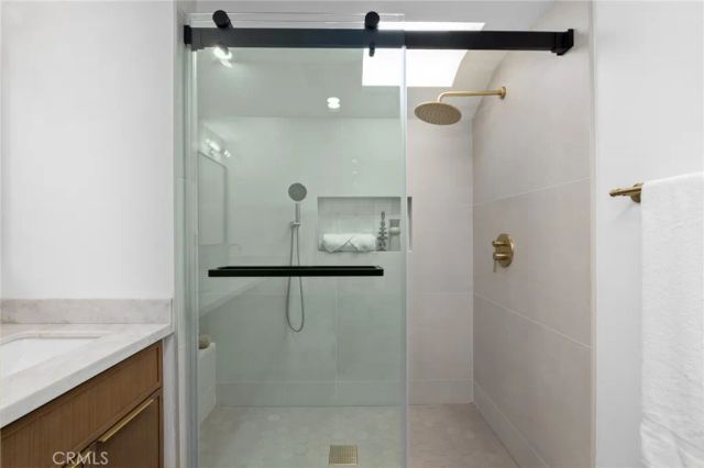 923 Hyde Court, Costa Mesa, CA 92626